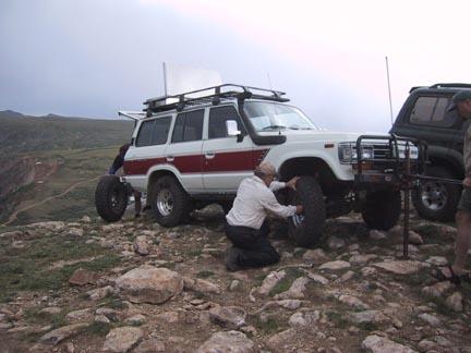 Steve cuts a sidewall