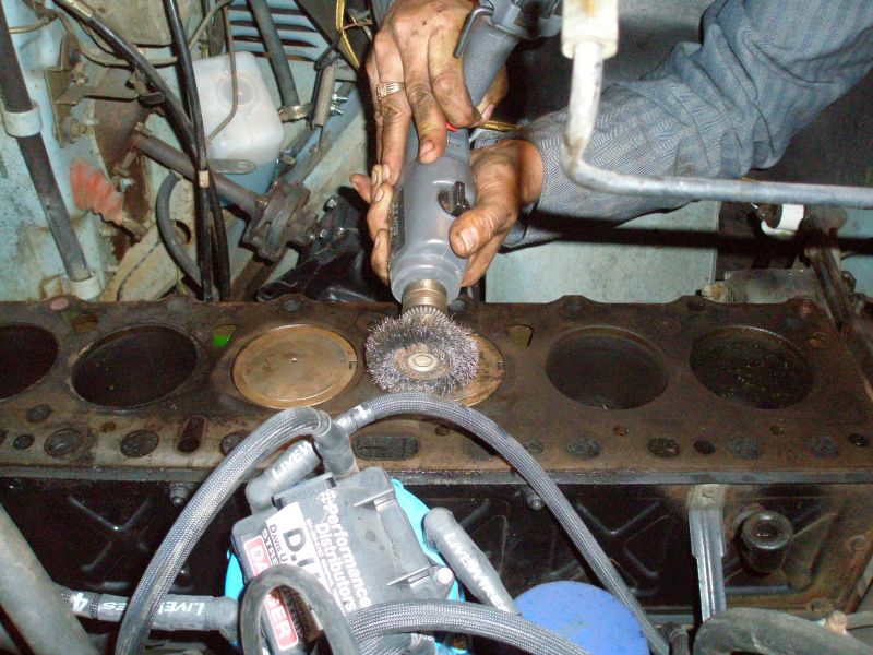 w_clean_pistons.jpg